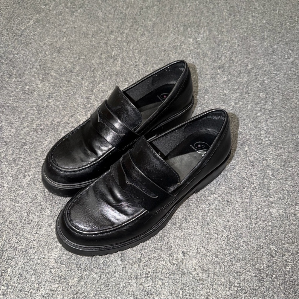 Classic Black Leather Penny Loafers for Women